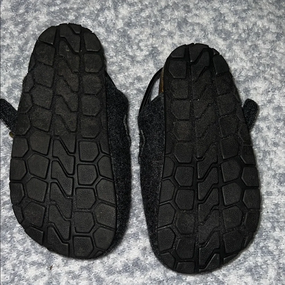 GAP Black Toddlers Clogs Size 9-10